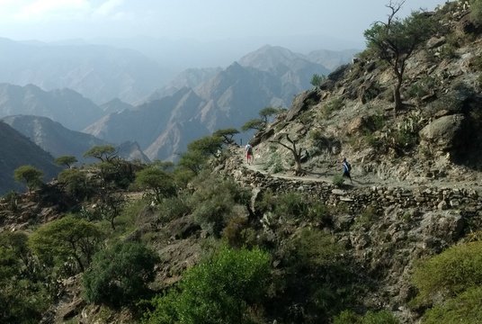 Community Trekking in Ethiopia