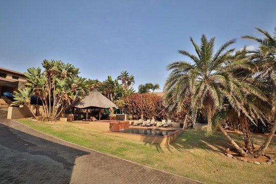 Timelesss Lodge, Deluxe B&B in Umkomaas, South Coast, Kwazulu Natal