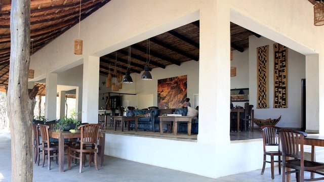 Msandile River Lodge restaurant / bar / lounge