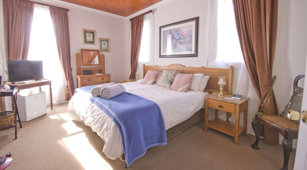 King‑size accommodation in Knysna King‑size accommodation in Knysna