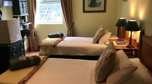 Twin Rooms at Knysna Manor House — comfortable, affordable accommodation with en-suite bathrooms and classic heritage charm. Twin Rooms at Knysna Manor House — comfortable, affordable accommodation with en-suite bathrooms and classic heritage charm.