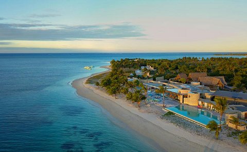 kite surfers paradise adventure travel safari holiday in mozambique