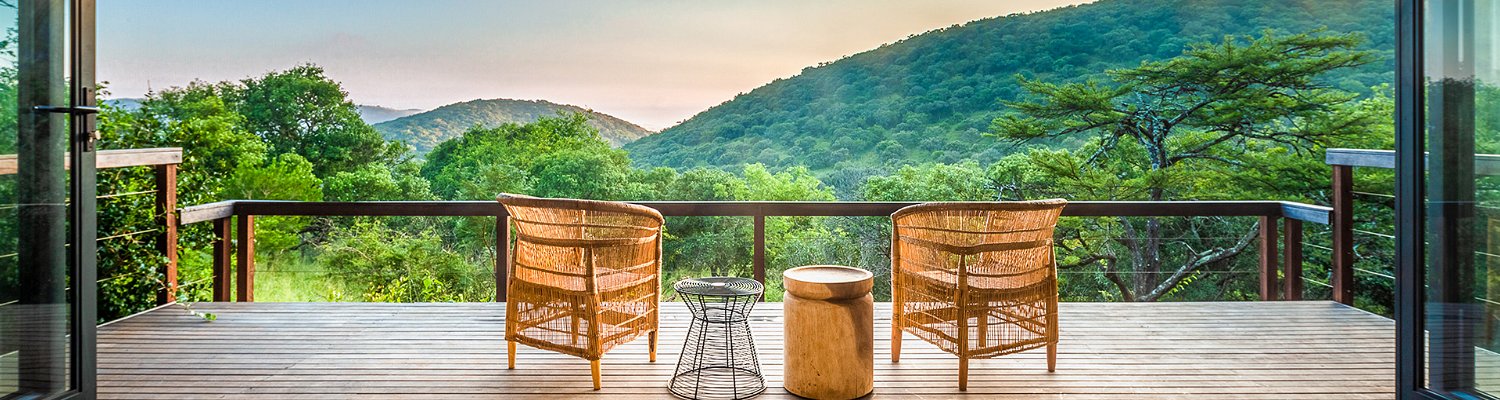 Safari setting at Sungulwane in african luxury safari suite, for a romantic getaway