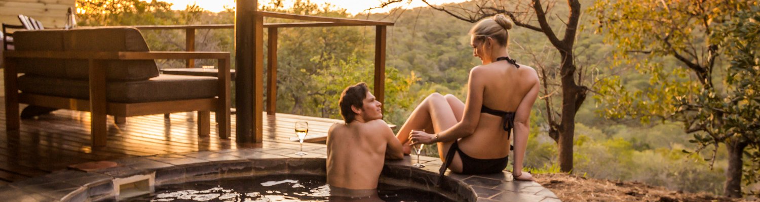 Leopard Mountain Safari Lodge romantic getaways, honeymoon and anniversary celebrations