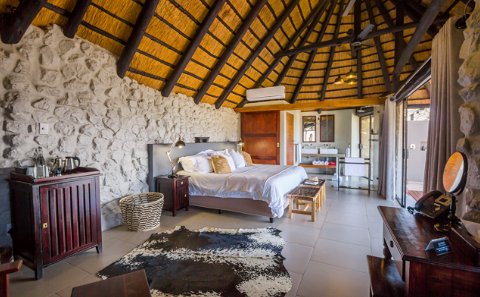 A family safari holiday at Leopard Mountain Safari Lodge in KZN, South Africa.