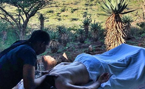 Romantic getaways and honeymoons in South Africa's best safari lodges