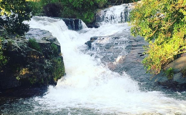 Nyakupinga Waterfall Nyakupinga Waterfall