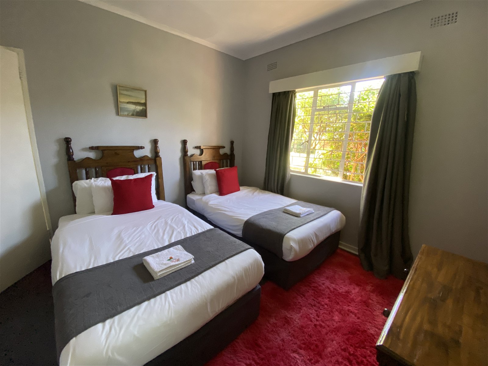 hornbill cottage, hornbillcottageinnyanga hornbillcottagenyanga, hornbillcoittageatheavenrest