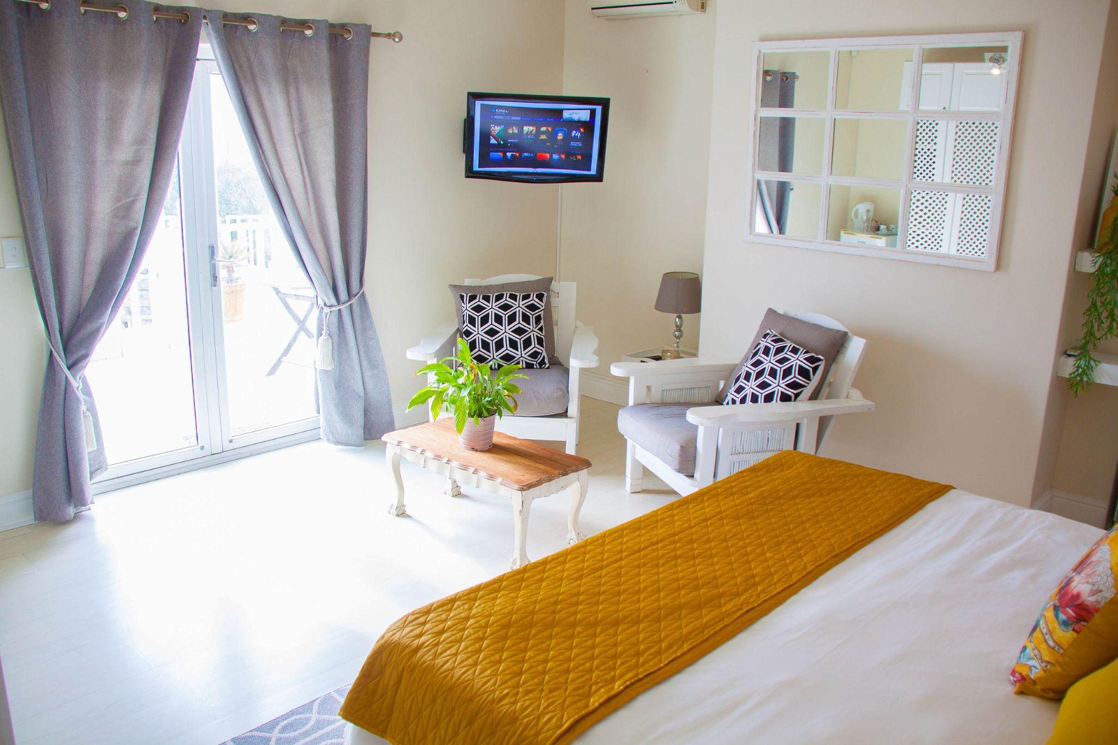 Welcome to Capricorn Beach House