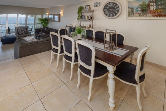 Dining area / Living room