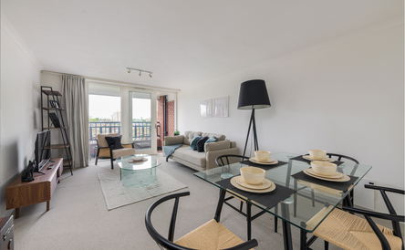 Chelsea Bright Spacious