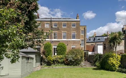 Large Victorian Mansion - Sleeps 30+