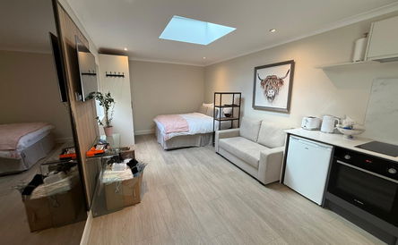 Famous Wimbledon White