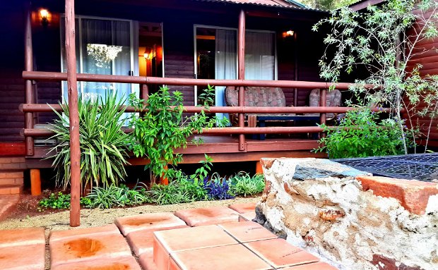 Kingfisher chalet - 2 couples \ group\ family chalet Kingfisher chalet - 2 couples \ group\ family chalet