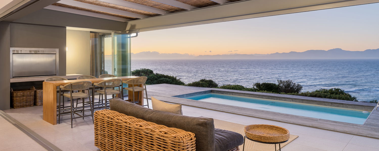 Expansive ocean view