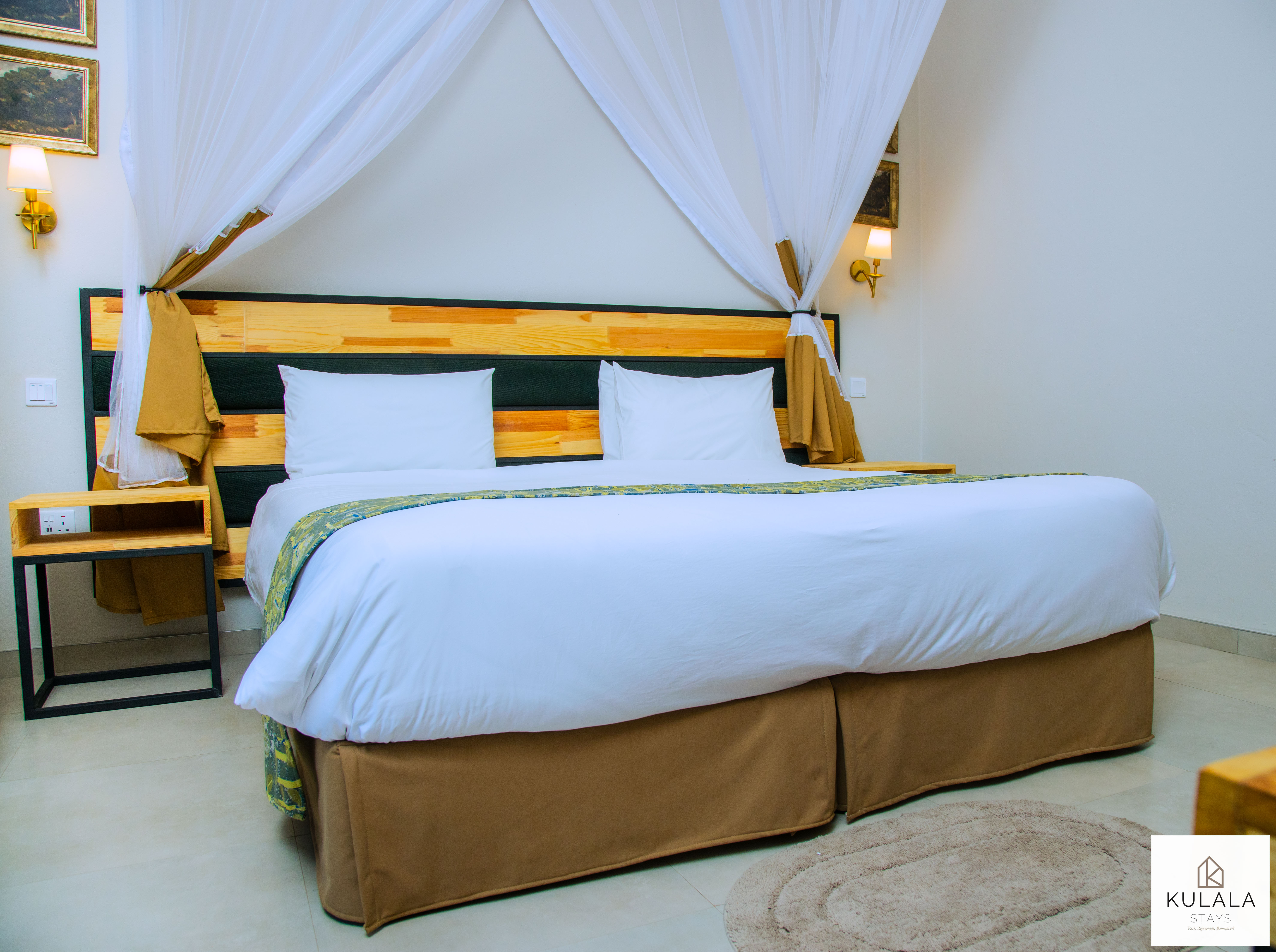 Our Deluxe King Rooms are designed with rest at their core