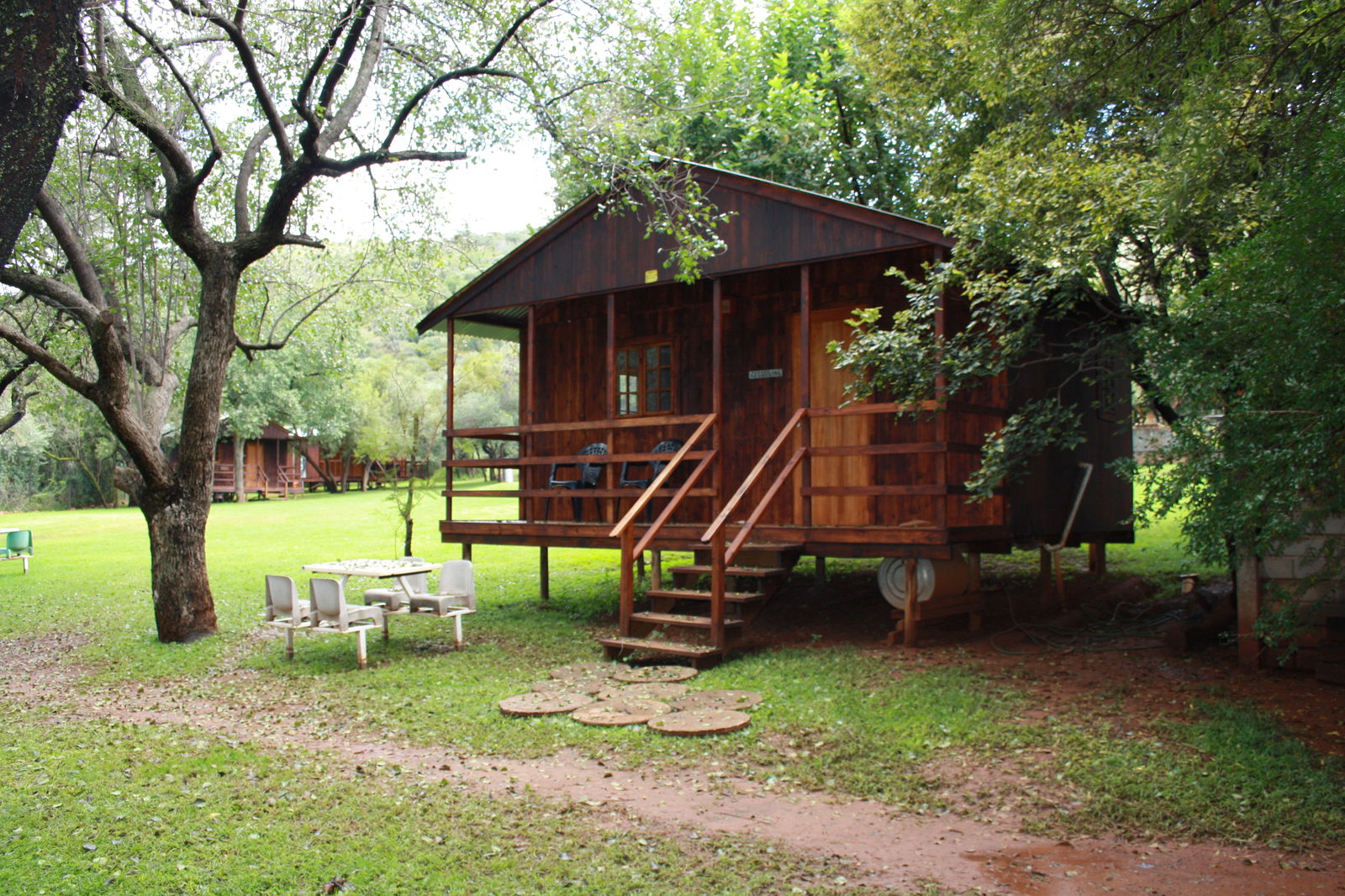 Log cabin