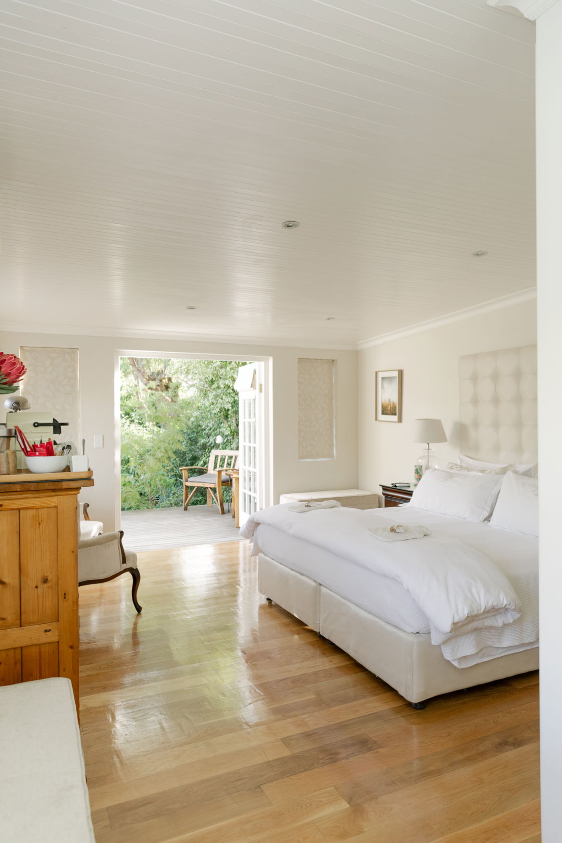 In Abundance: Exclusive-Use Accommodation for Families and Retreats