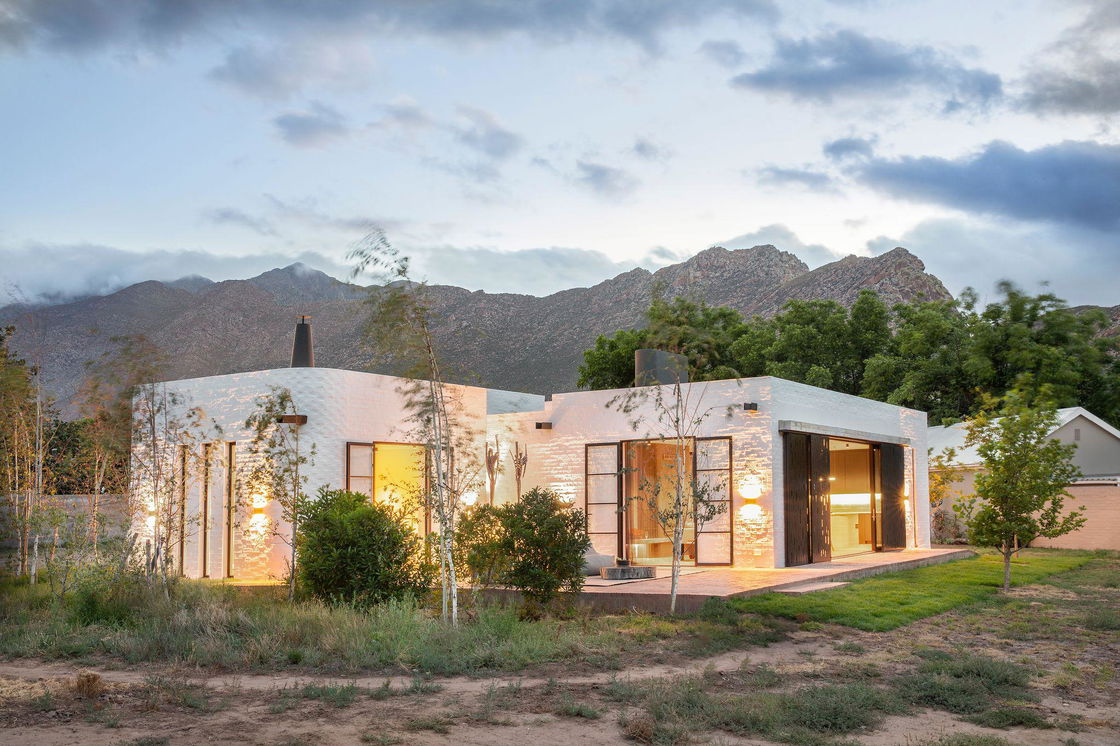  Romantic Getaways in Montagu: Why Couples Love This Western Cape Town