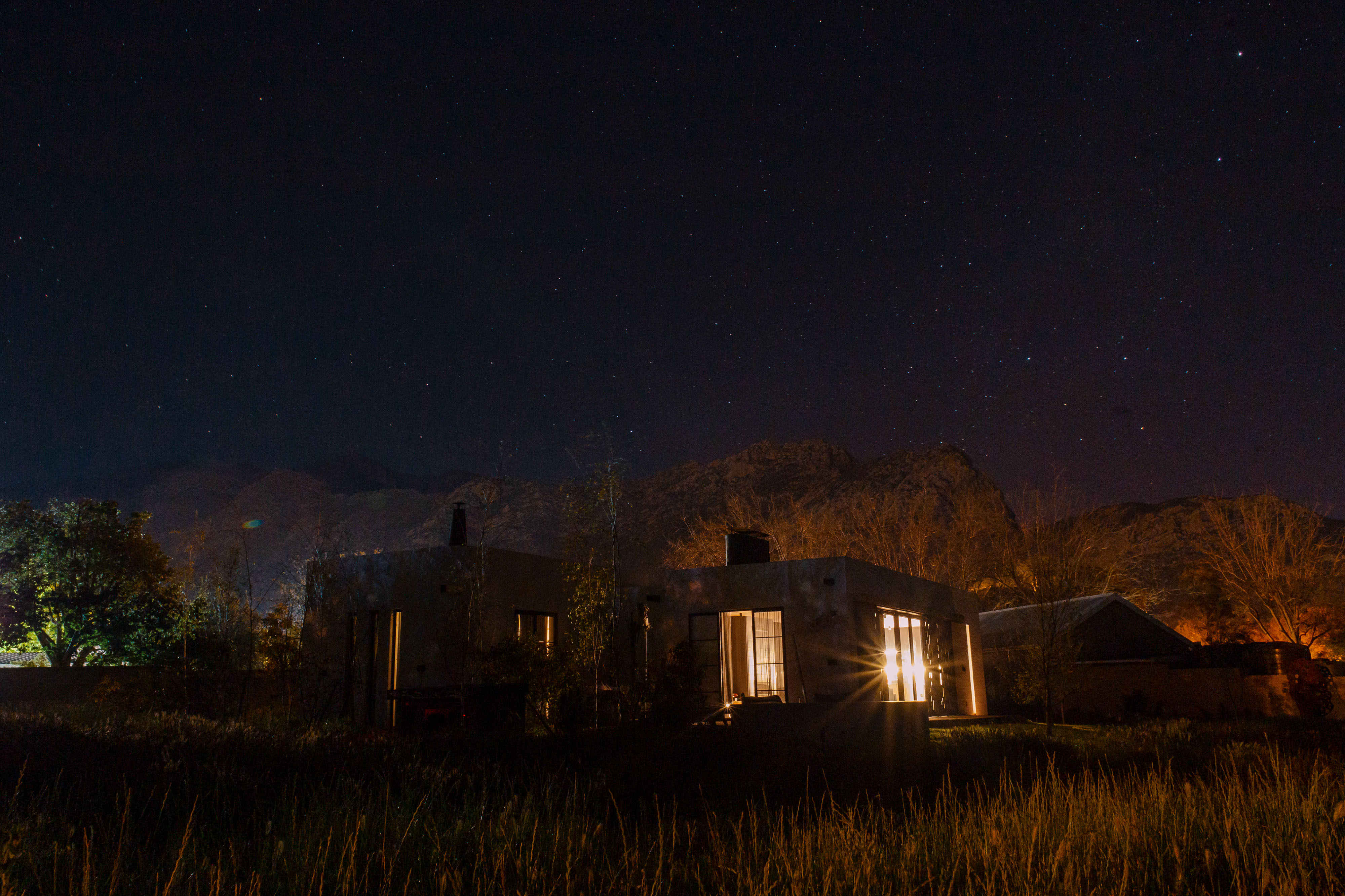 STIL Montagu, by Starlight in Winter