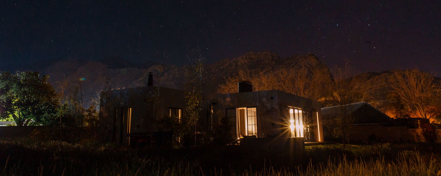 STIL Montagu, by Starlight in Winter