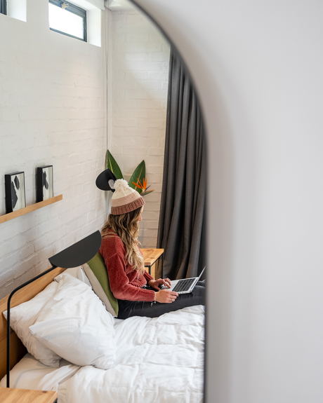 Connectivity - Seamless Connectivity for a Modern Stay Connectivity - Seamless Connectivity for a Modern Stay