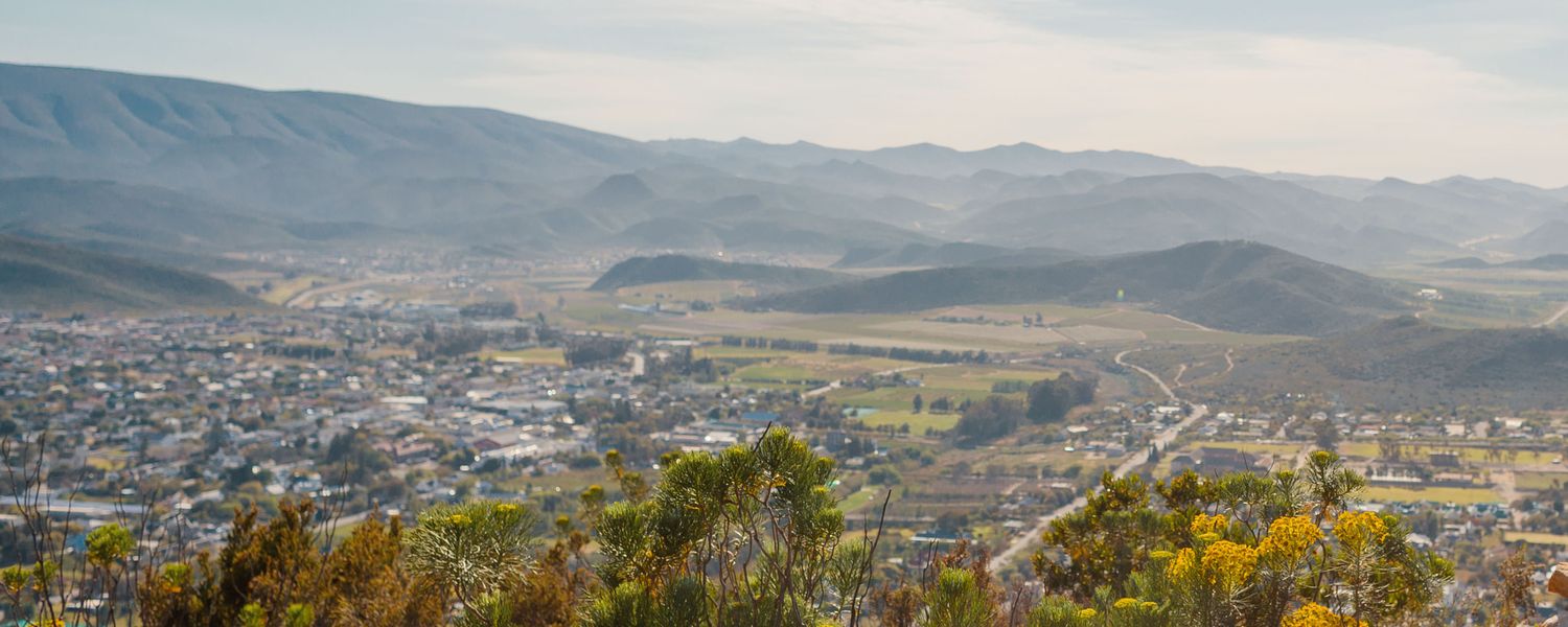 explore montagu