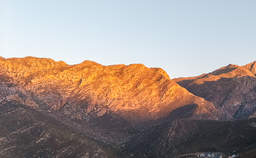 Slow Living in the Klein Karoo: Why Montagu is the Ideal Weekend Escape from Cape Town