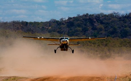 Cessna Grand Caravan operated by Safari Air Link taking off 