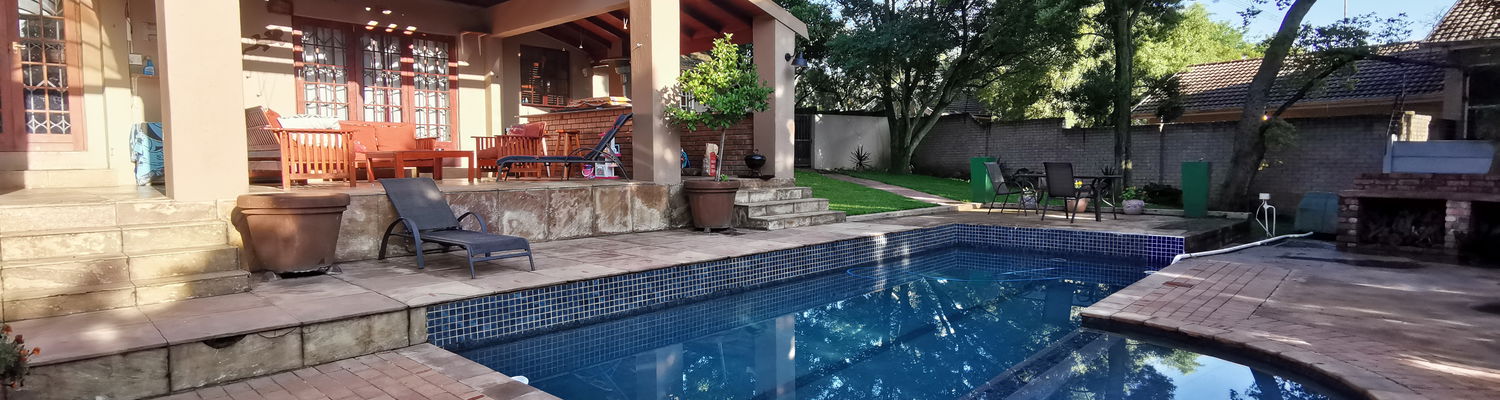 15 Suites, Apartments & Houses in Paulshof Sandton