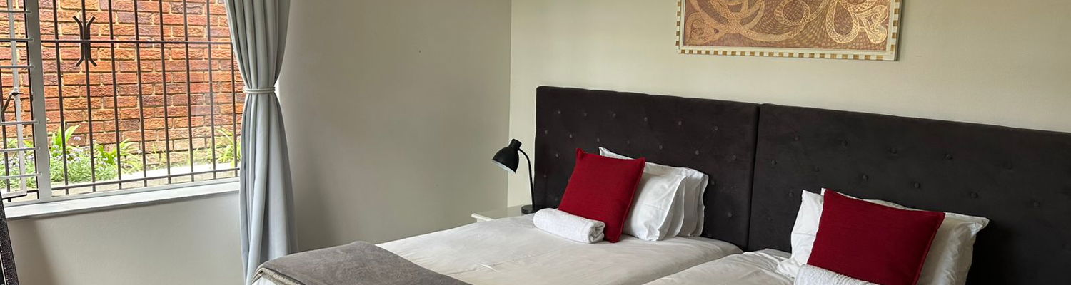 2 3-Quarter Beds 