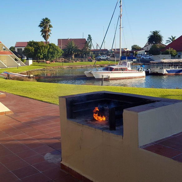Moonlight holiday apartment outdoor braai