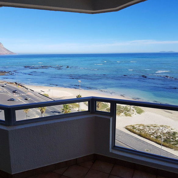 Strand Beachfront