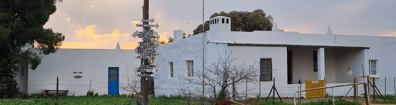 Blomhuis selfcatering cottage at Willemsrivier only 4km from Nieuwoudtville the bulb capital of the world!