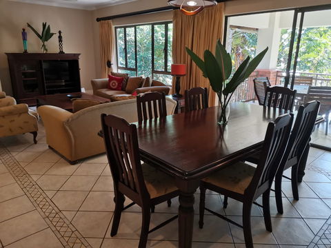 A17 - Dining Room
