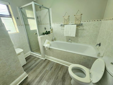 G29 - Bathroom