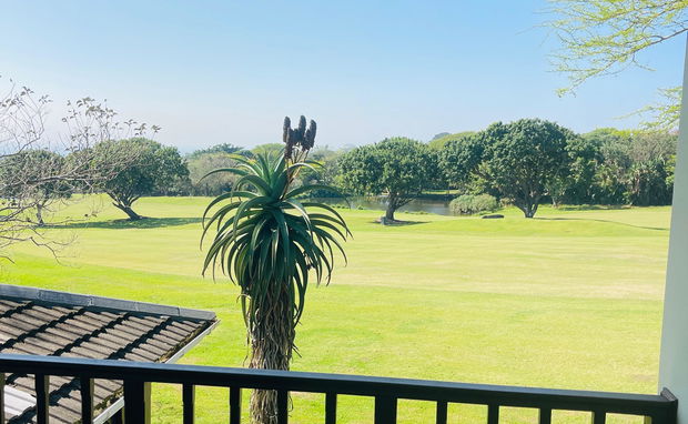 P7 Golf Course View - Pond