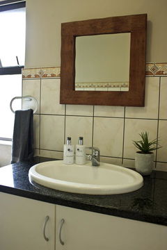 T6 - Sink