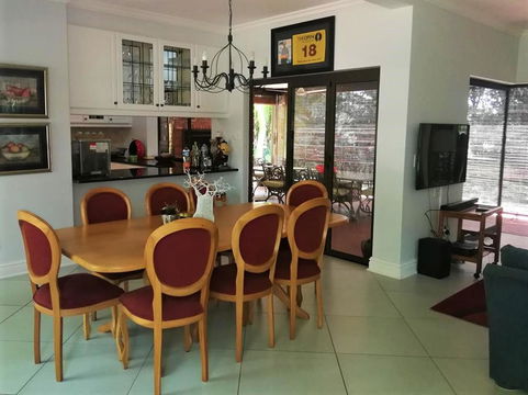 G21 - Dining Room