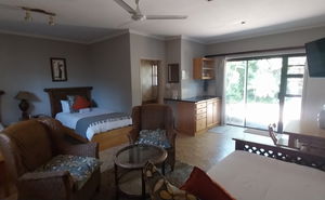 Unit 7 - Luxury Triple Self Catering