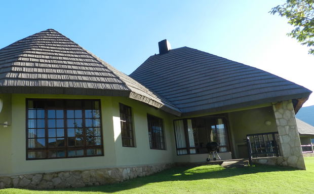 Drakensberg Gardens Fairways Unit 169 - 6 Sleeper Drakensberg Gardens Fairways Unit 169 - 6 Sleeper