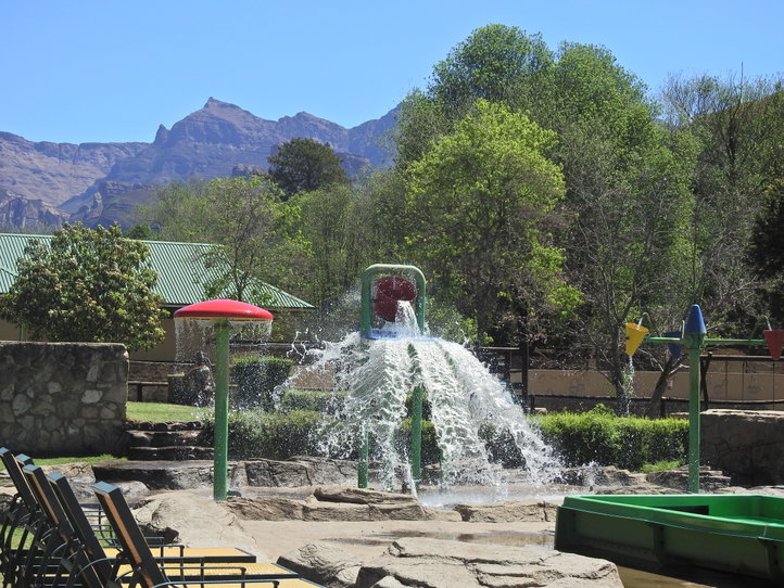 Kids Water Park At Drakensberg Gardens Fairways