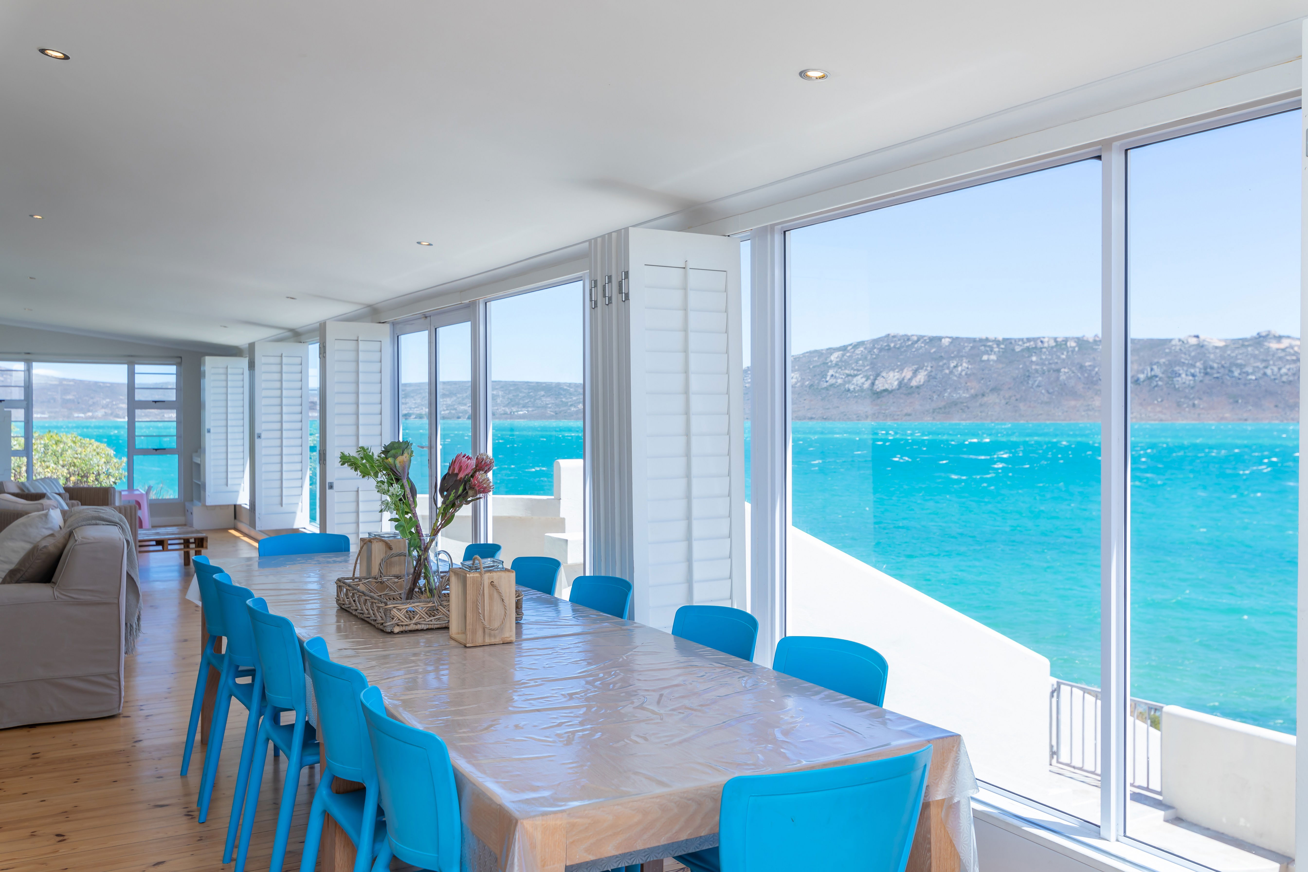 LANGEBAAN LAGOON ESCAPE PANORAMIC LAGOON AND SEA VIEWS