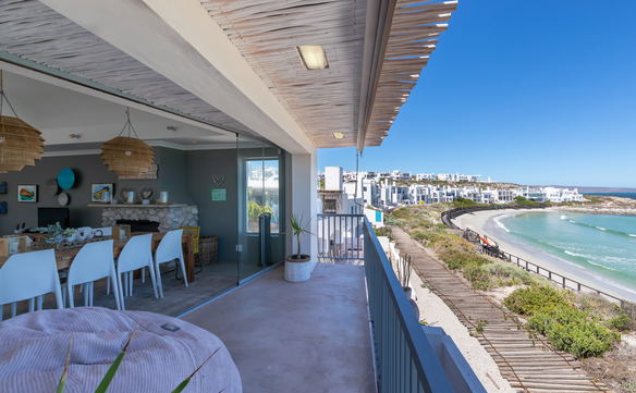 SEA FACING BEACH PROPERTY IN PARADISE BEACH LANGEBAAN