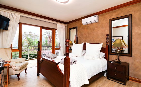 Majestic Suite