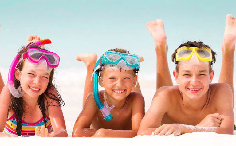 Dolphin Island offers family friendly activities and experiences in Fiji