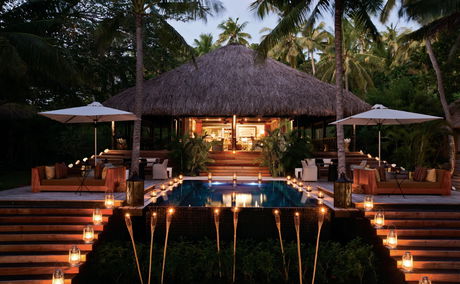 Private Fiji exclusive beach side resort