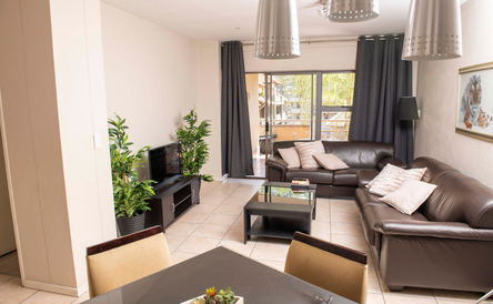 Apartment 75