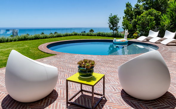 Fresnaye Residence