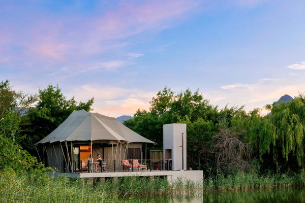 Chardonnay Lakeside Glamping Tent